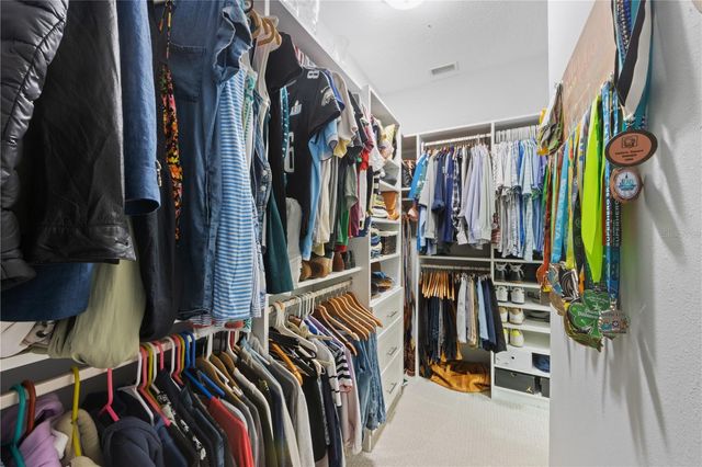 6130 BLUE RUNNER COURT, Lakewood Ranch, FL 34202