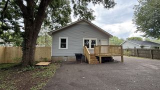 1225 N Spring St Apt B, Murfreesboro, TN 37130