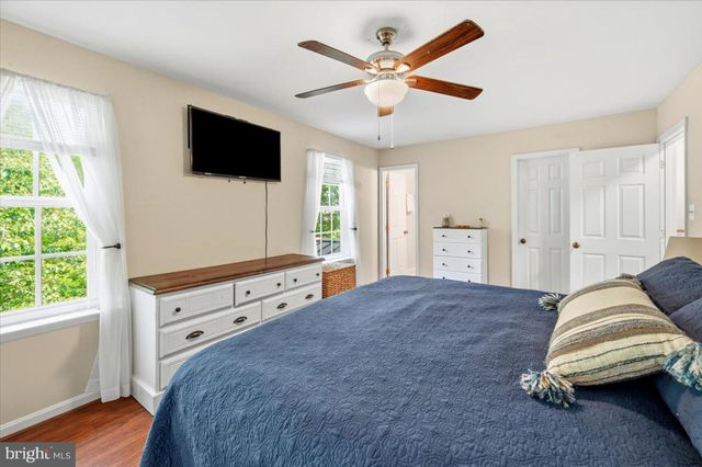 15 MILLS CT, Lovettsville, VA 20180