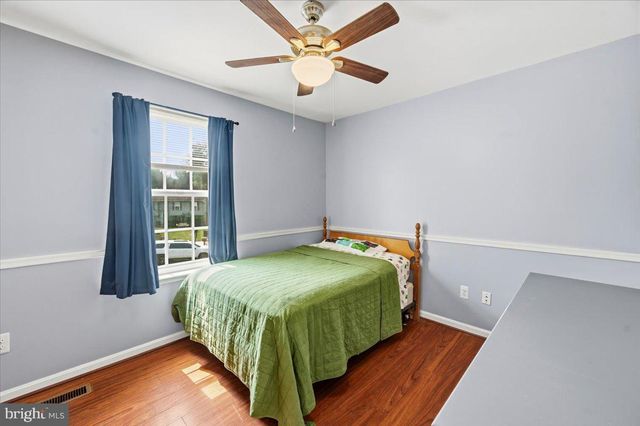 15 MILLS CT, Lovettsville, VA 20180