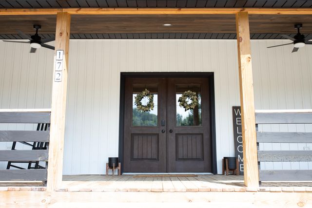 172 Dixie Pine Drive, Burnside, KY 42519