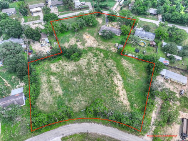 236 SHADY LN, Seguin, TX 78155