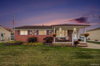 38203 Avondale Street, Westland, MI 48186