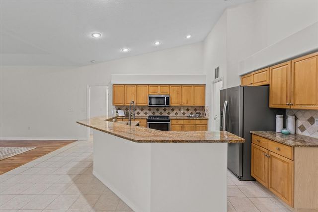 8315 DEERBROOK CIRCLE, Sarasota, FL 34238