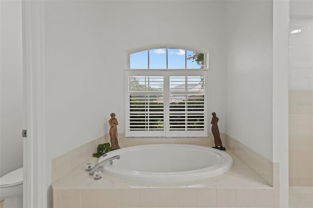 8315 DEERBROOK CIRCLE, Sarasota, FL 34238