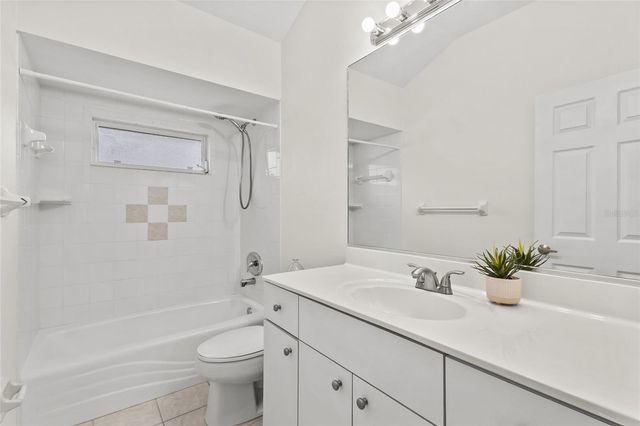 8315 DEERBROOK CIRCLE, Sarasota, FL 34238