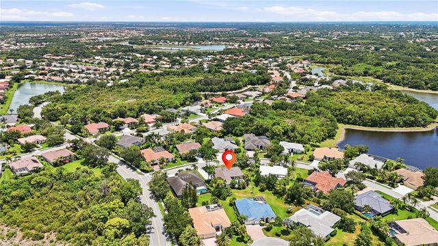 8315 DEERBROOK CIRCLE, Sarasota, FL 34238