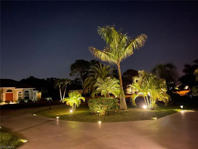 9879 El Greco CIR, Bonita Springs, FL 34135