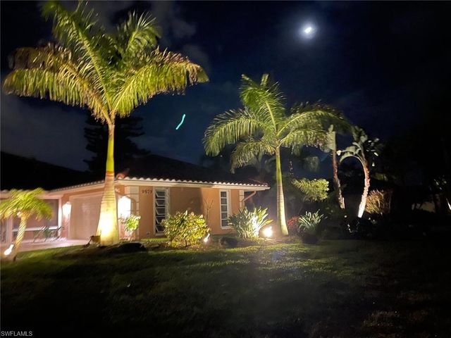9879 El Greco CIR, Bonita Springs, FL 34135