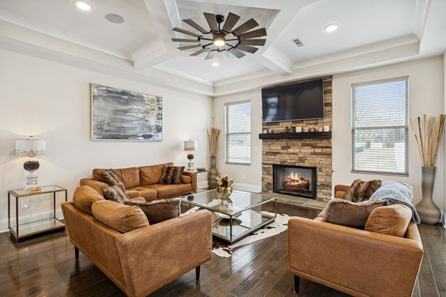 3906 Hon Dr, Murfreesboro, TN 37128