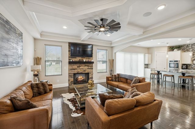 3906 Hon Dr, Murfreesboro, TN 37128