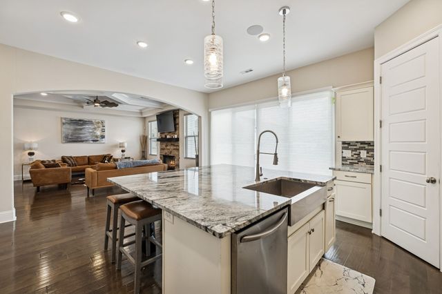 3906 Hon Dr, Murfreesboro, TN 37128