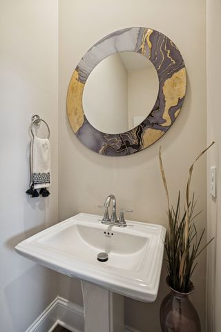 3906 Hon Dr, Murfreesboro, TN 37128