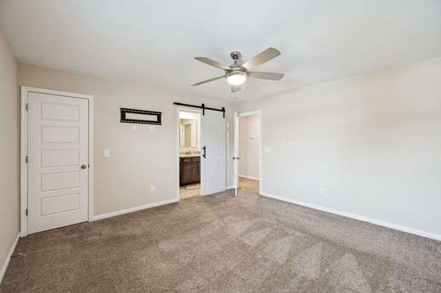 3906 Hon Dr, Murfreesboro, TN 37128