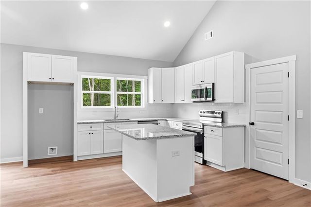 283 Hoke Golden Road, Bremen, GA 30110