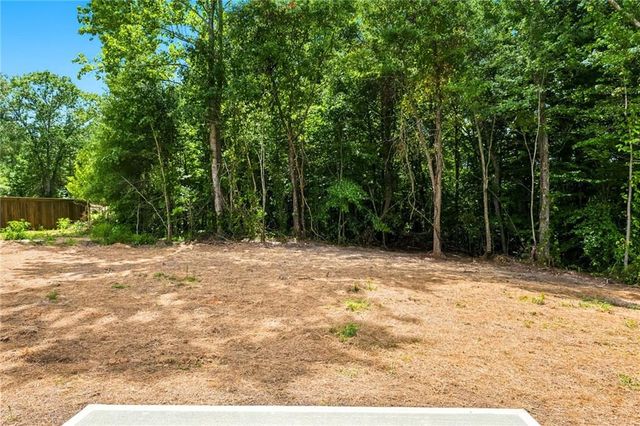 283 Hoke Golden Road, Bremen, GA 30110