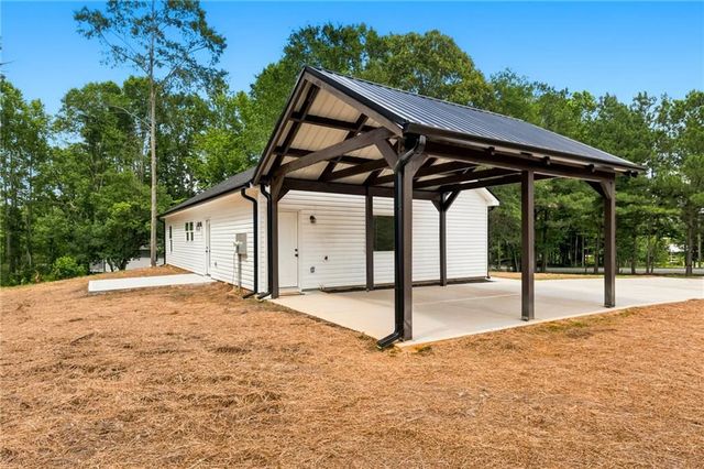 283 Hoke Golden Road, Bremen, GA 30110