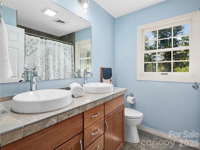 29 Tillman Road, Lake Junaluska, NC 28745