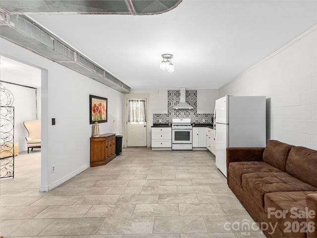 29 Tillman Road, Lake Junaluska, NC 28745