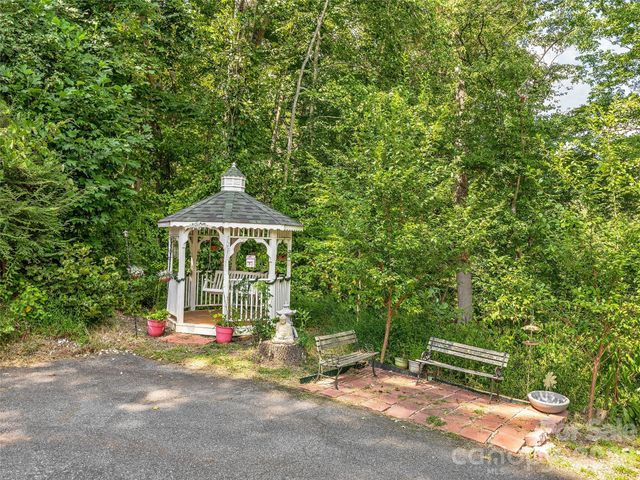 29 Tillman Road, Lake Junaluska, NC 28745