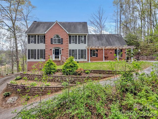 29 Tillman Road, Lake Junaluska, NC 28745