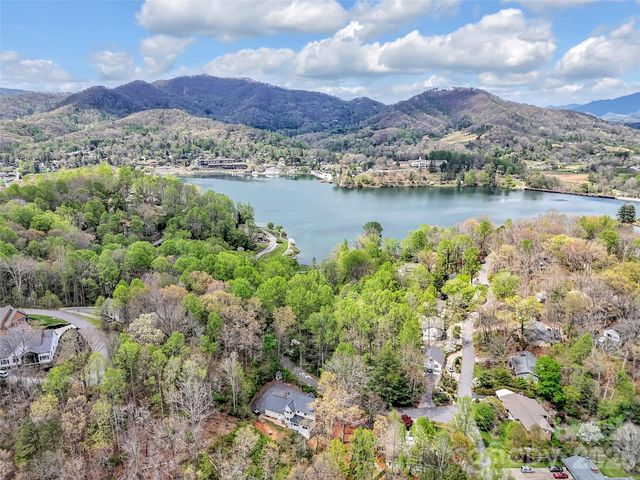 29 Tillman Road, Lake Junaluska, NC 28745