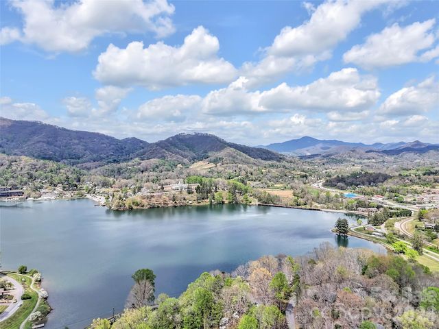 29 Tillman Road, Lake Junaluska, NC 28745