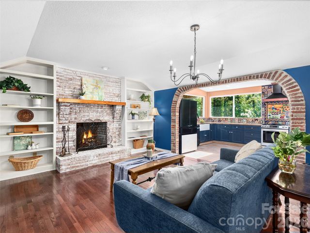 29 Tillman Road, Lake Junaluska, NC 28745