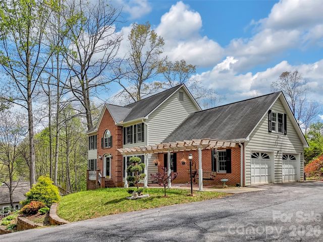 29 Tillman Road, Lake Junaluska, NC 28745