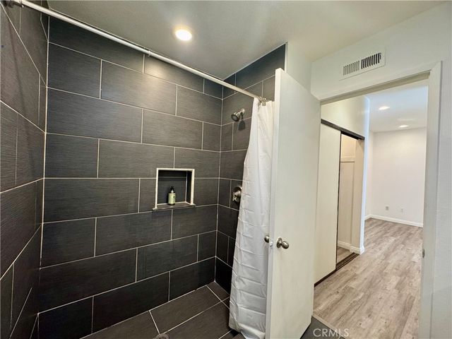 10580 Lakeside Drive N E, Garden Grove, CA 92840