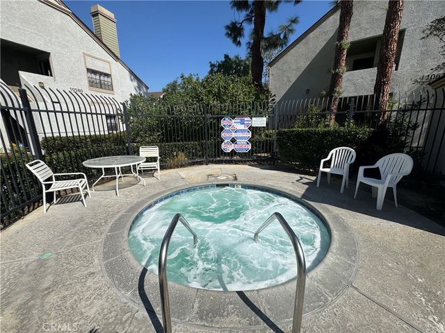10580 Lakeside Drive N E, Garden Grove, CA 92840
