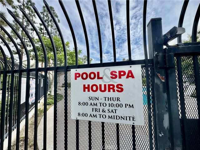 10580 Lakeside Drive N E, Garden Grove, CA 92840