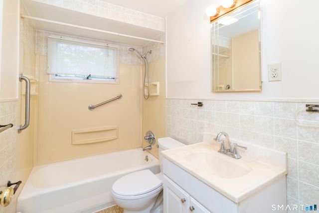 52 Overhill Drive, Berlin, CT 06037
