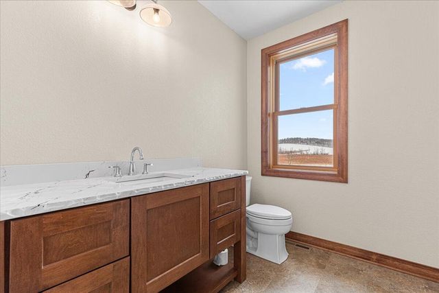 W3940 Campbell DRIVE, Campbellsport, WI 53010