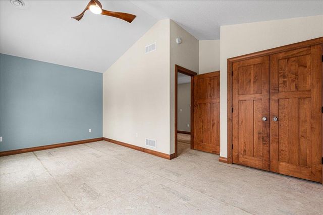 W3940 Campbell DRIVE, Campbellsport, WI 53010