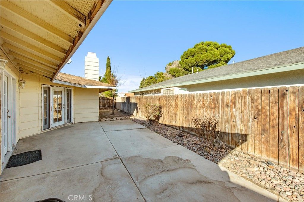 Image 18 of property listing at 12685 Pinehurst, Victorville, CA 92395