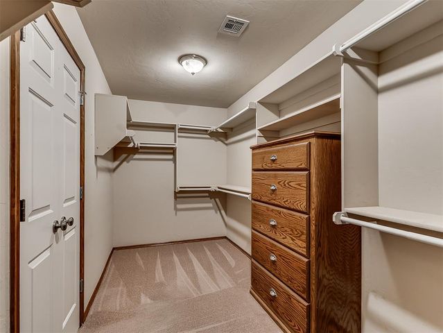 126 Stone Hollow Crossing, Midwest City, OK 73130