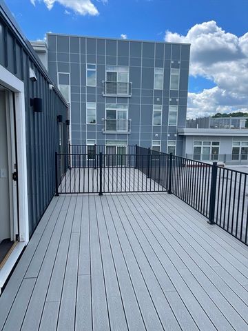 109–111 Tremont St 611, Boston, MA 02135