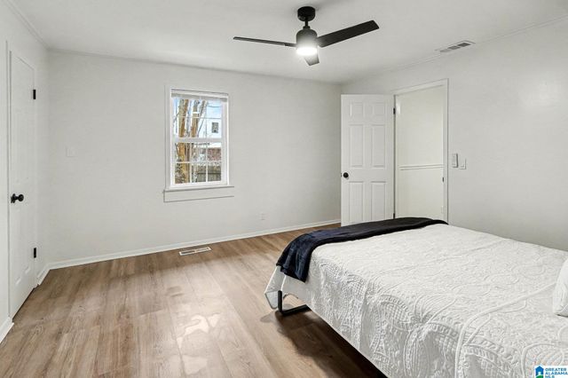 1220 26TH AVENUE N, Hueytown, AL 35023