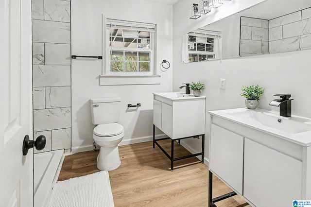 1220 26TH AVENUE N, Hueytown, AL 35023