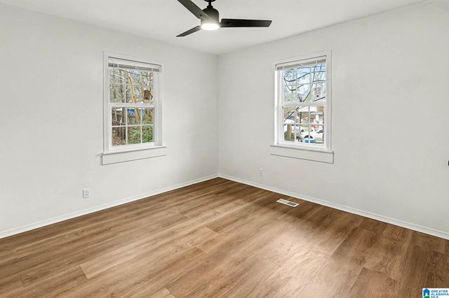 1220 26TH AVENUE N, Hueytown, AL 35023