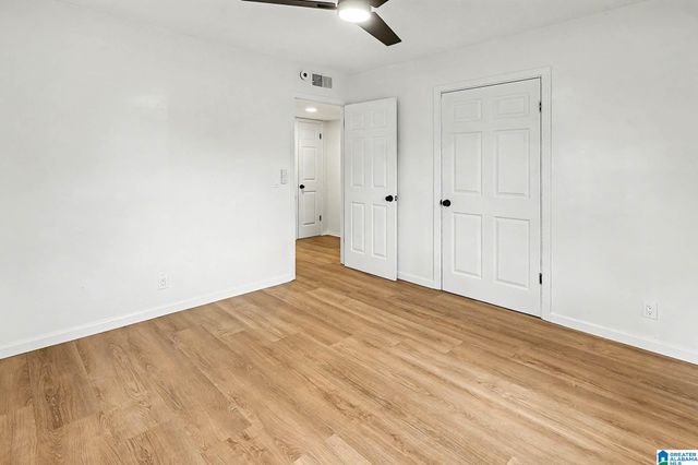 1220 26TH AVENUE N, Hueytown, AL 35023