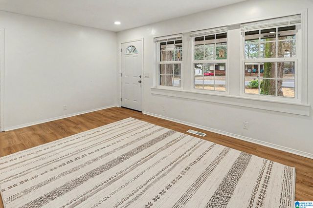 1220 26TH AVENUE N, Hueytown, AL 35023