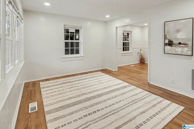 1220 26TH AVENUE N, Hueytown, AL 35023