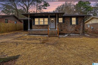 1220 26TH AVENUE N, Hueytown, AL 35023