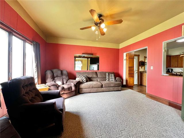 83025 160th Street, Sacred Heart, MN 56285