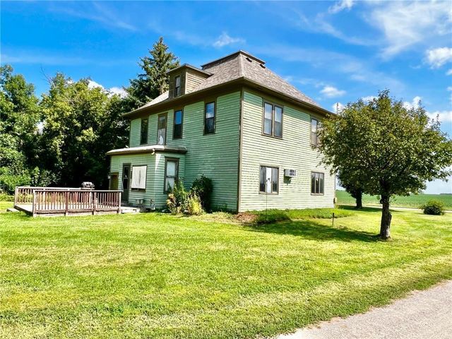 83025 160th Street, Sacred Heart, MN 56285