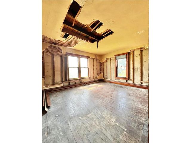 83025 160th Street, Sacred Heart, MN 56285