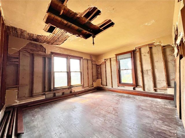 83025 160th Street, Sacred Heart, MN 56285