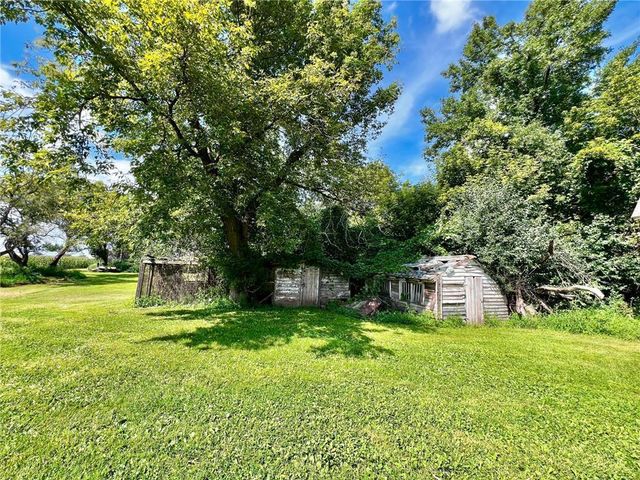 83025 160th Street, Sacred Heart, MN 56285